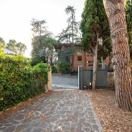 Housmart Berengario 22 Appartement *