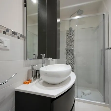 Apartament Housmart Berengario 22 Bolonia