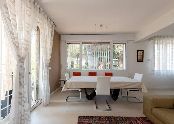 Housmart Berengario 22 Apartment Bologna