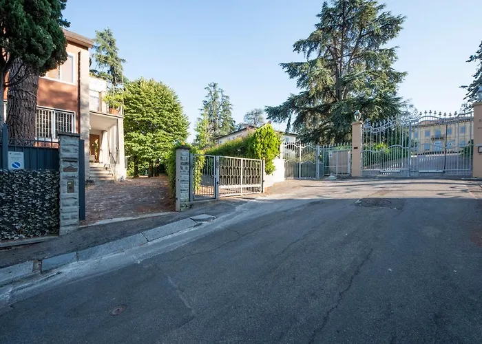 Apartment Housmart Berengario 22 *