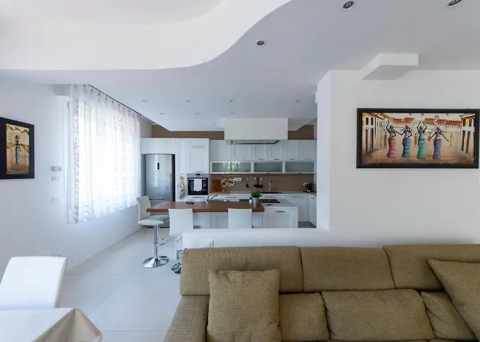 Apartman Housmart Berengario 22 *